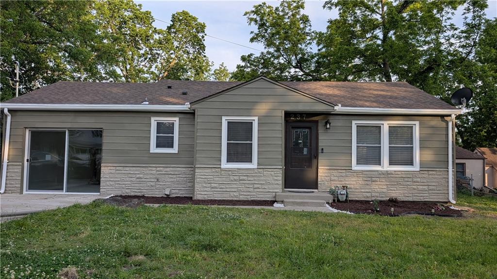 Listing Photo MLS #HMS2621232