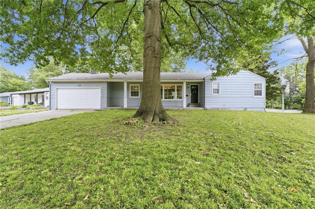 Listing Photo MLS #HMS2621255