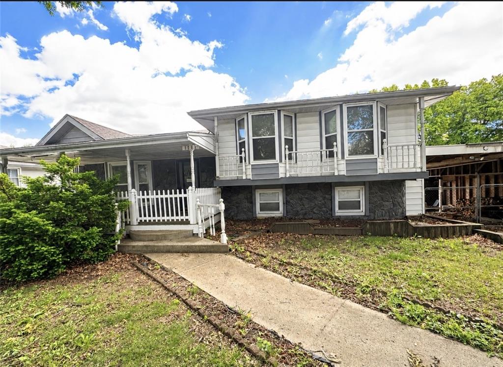 Listing Photo MLS #HMS2621262