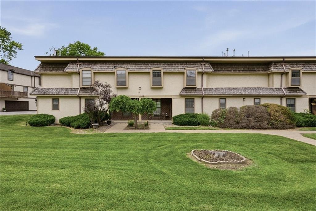 Listing Photo MLS #HMS2621277