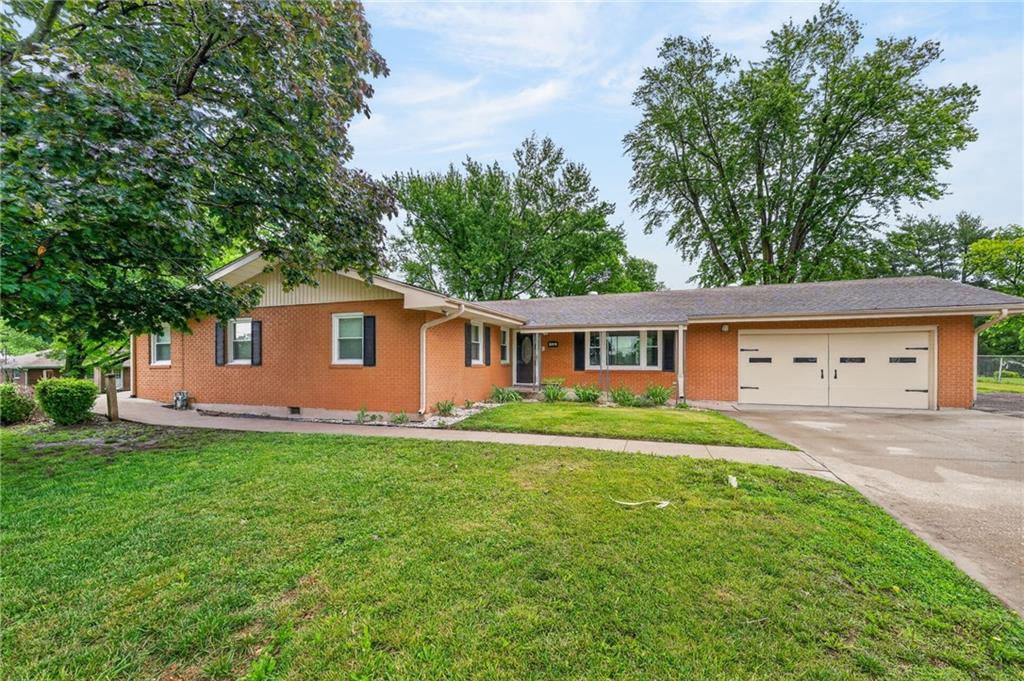 Listing Photo MLS #HMS2621281