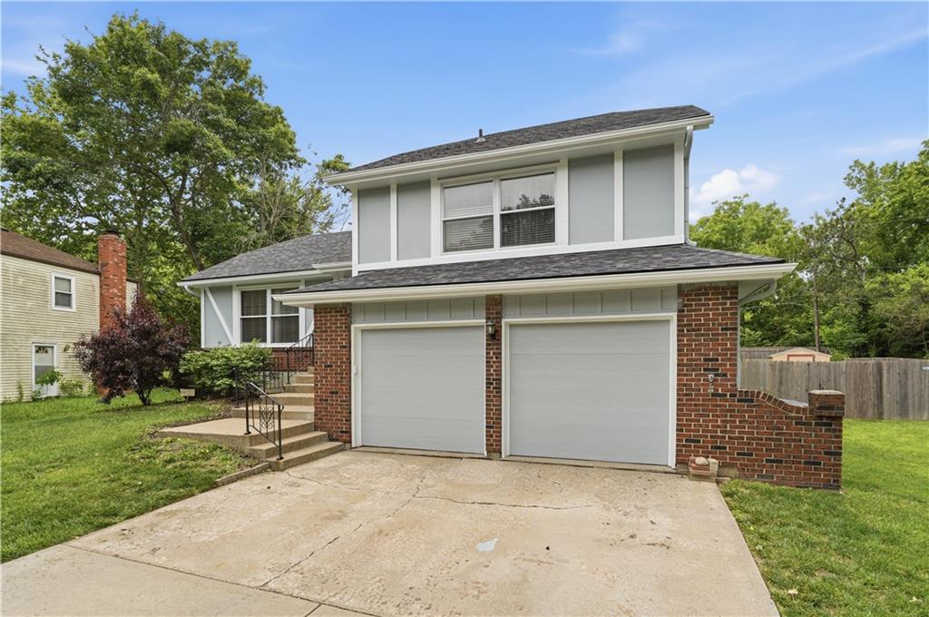 Listing Photo MLS #HMS2621302
