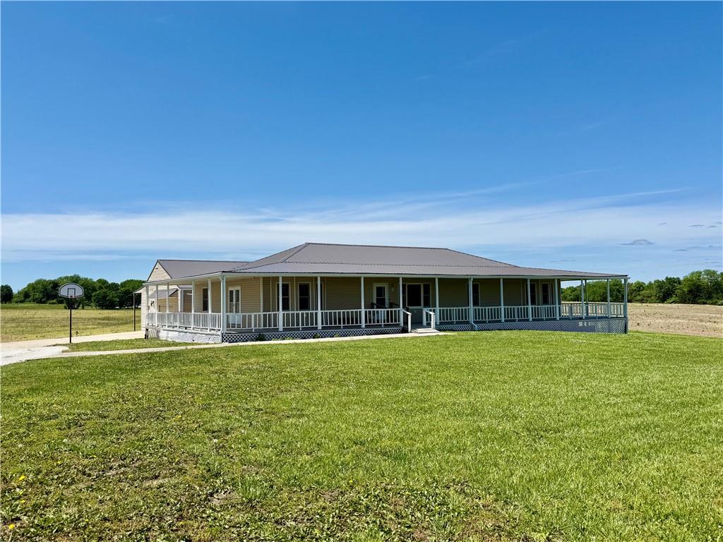 Listing Photo MLS #HMS2621303