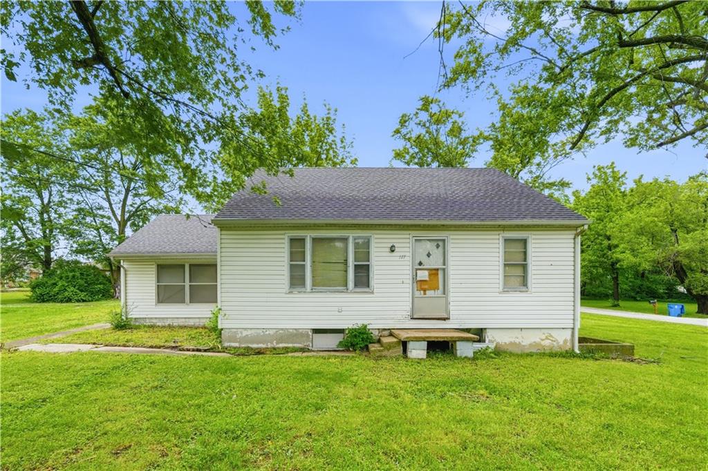 Listing Photo MLS #HMS2621306