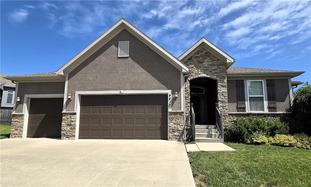 Listing Photo MLS #HMS2621339