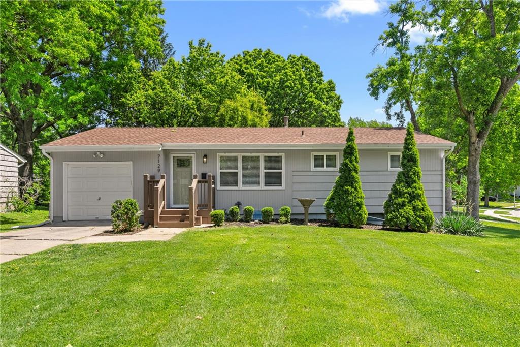 Listing Photo MLS #HMS2621343
