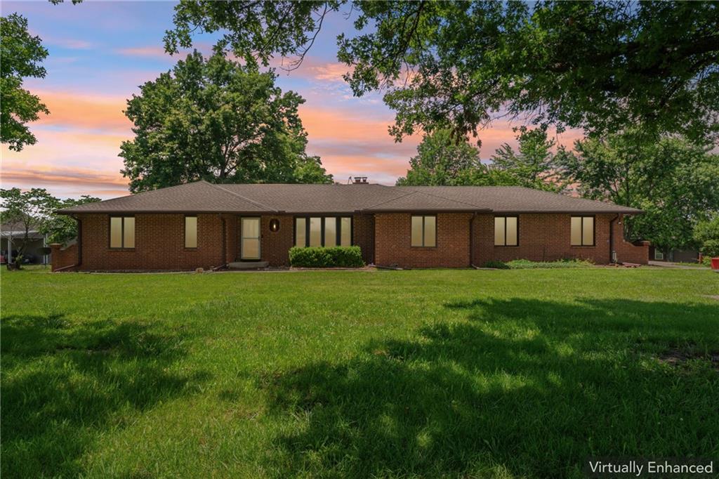 Listing Photo MLS #HMS2621351