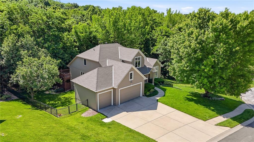 Listing Photo MLS #HMS2621427