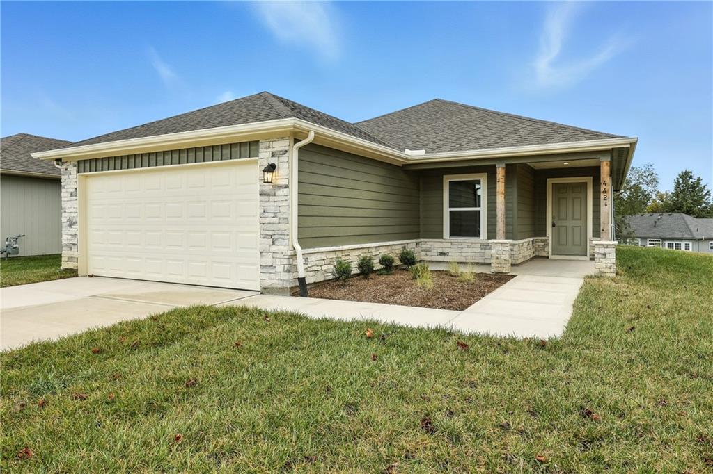 Listing Photo MLS #HMS2621445