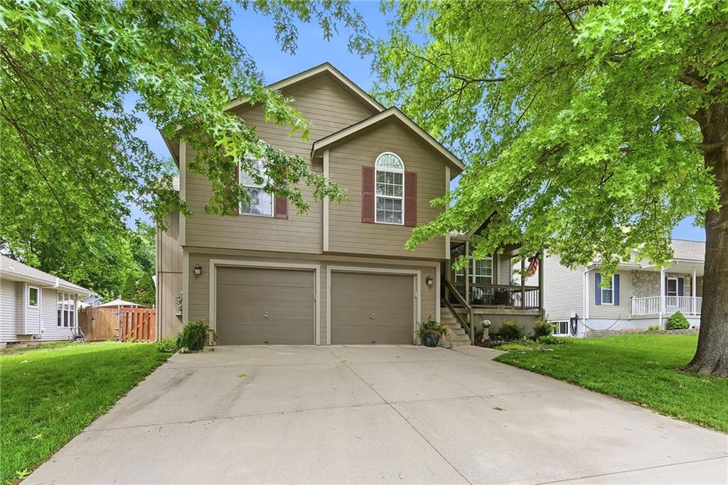 Listing Photo MLS #HMS2621468