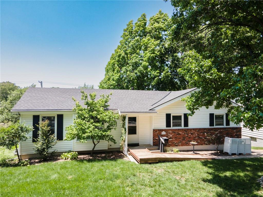 Listing Photo MLS #HMS2621490
