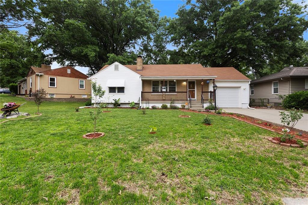Listing Photo MLS #HMS2621502