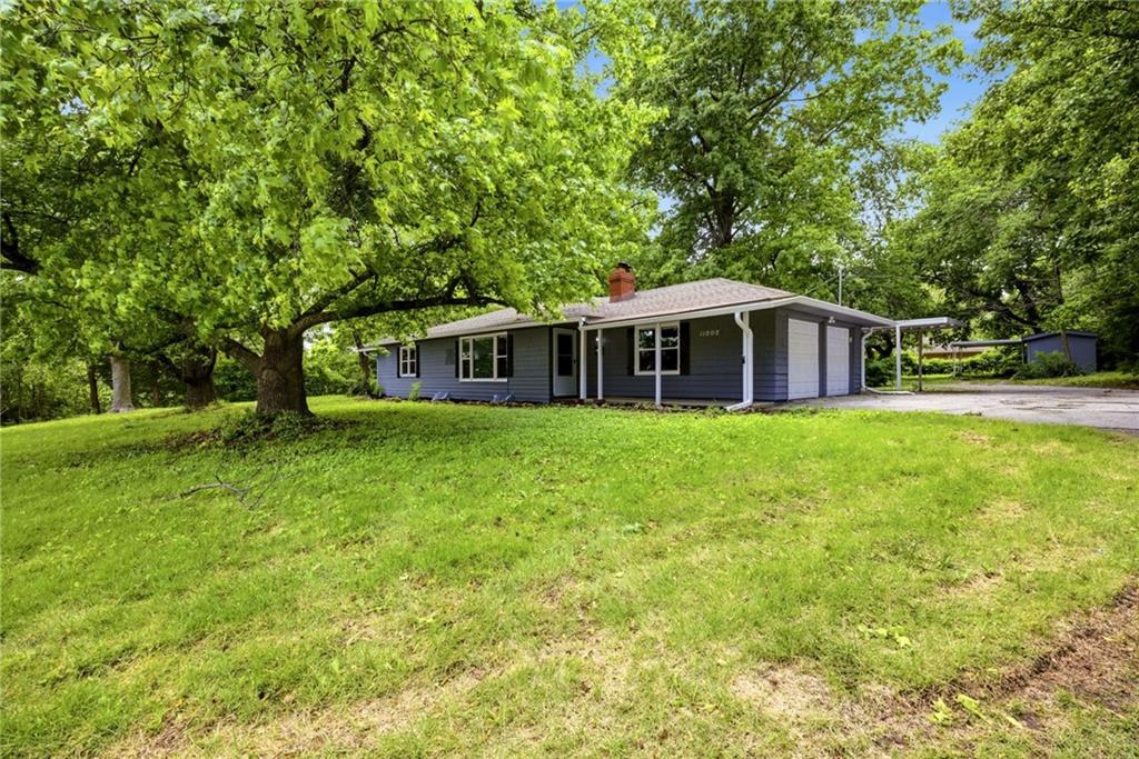 Listing Photo MLS #HMS2621505