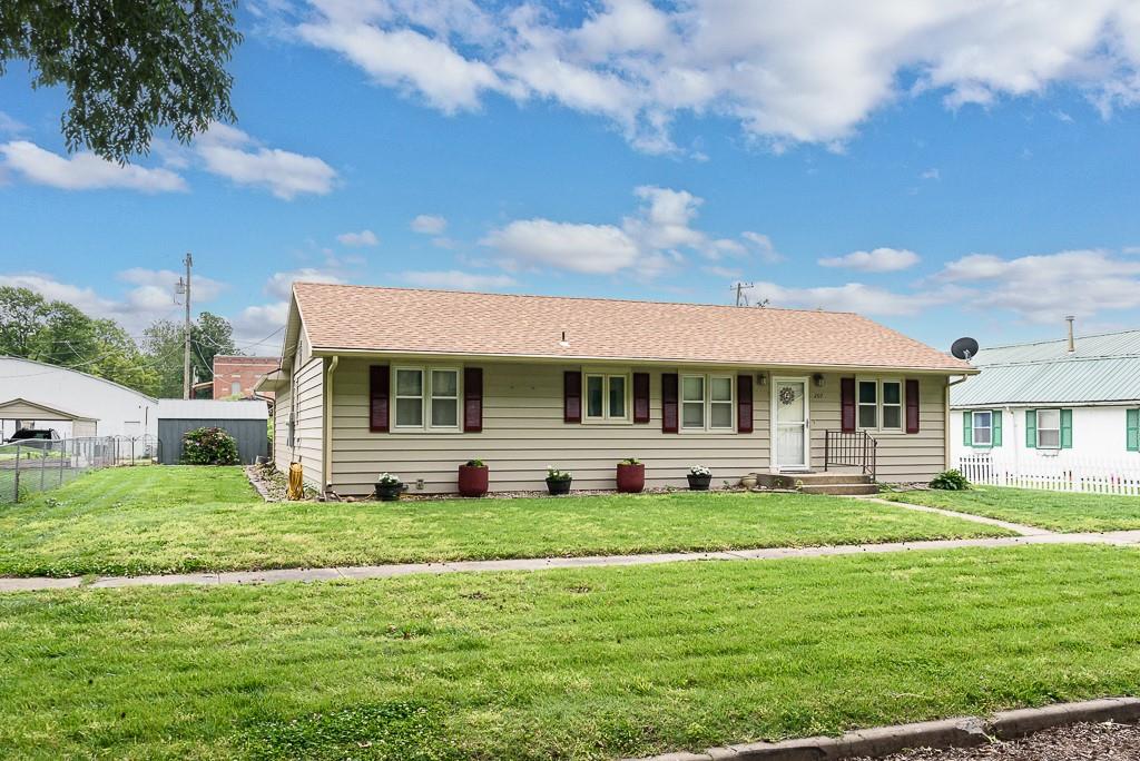 Listing Photo MLS #HMS2621511