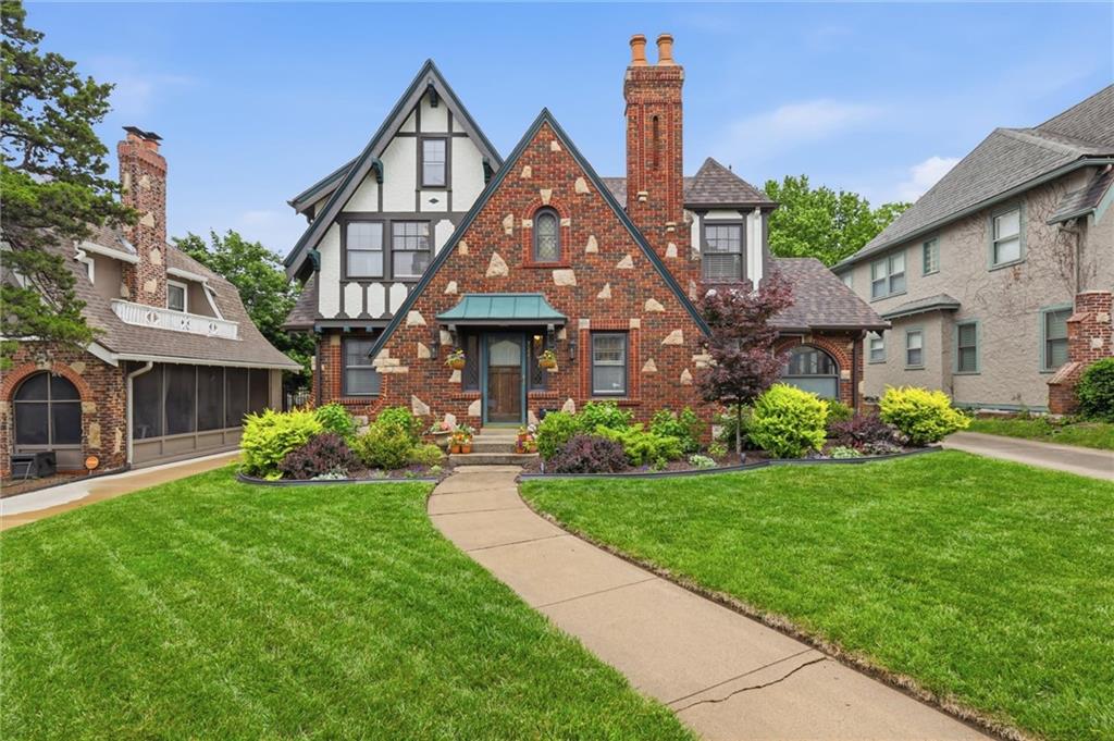 Listing Photo MLS #HMS2621548