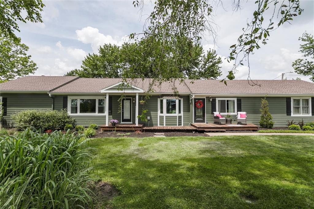 Listing Photo MLS #HMS2621597