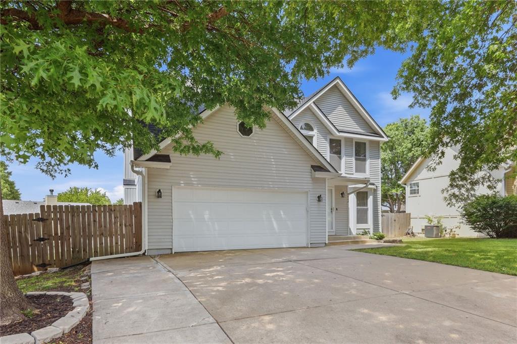 Listing Photo MLS #HMS2621606