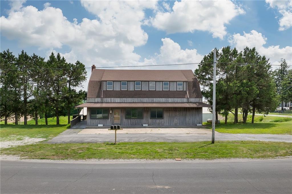 Listing Photo MLS #HMS2621629