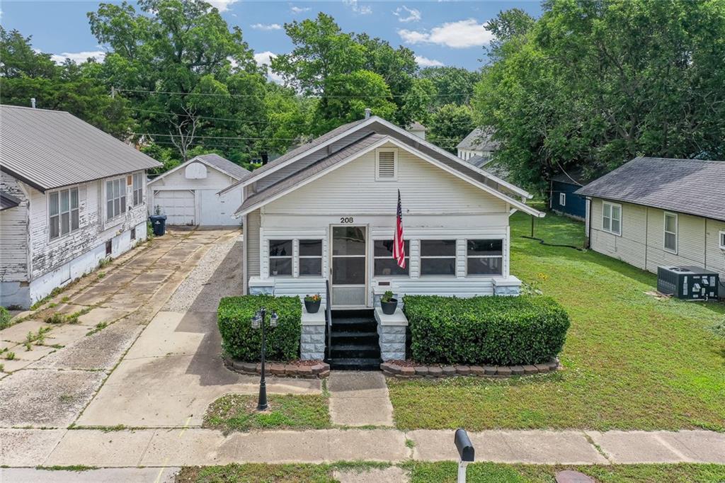 Listing Photo MLS #HMS2621630