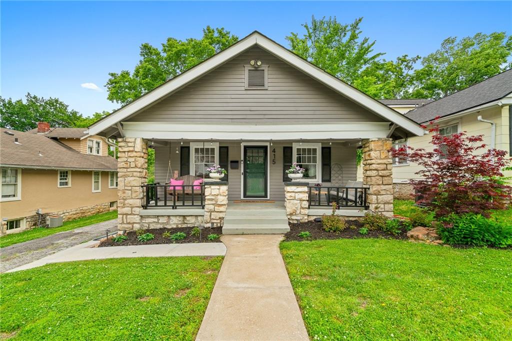 Listing Photo MLS #HMS2621674