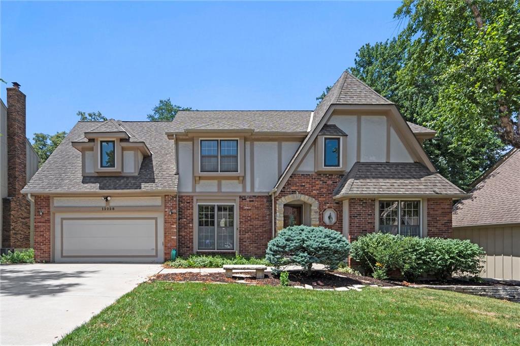 Listing Photo MLS #HMS2621733