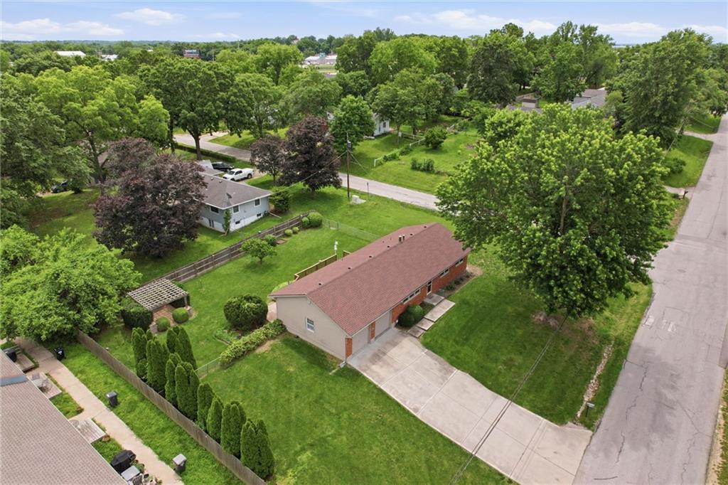Listing Photo MLS #HMS2621742