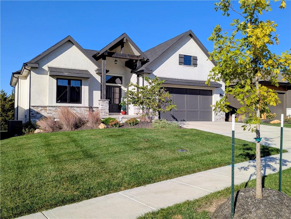 Listing Photo MLS #HMS2621755