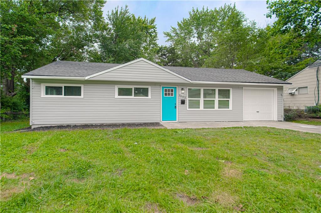 Listing Photo MLS #HMS2621781
