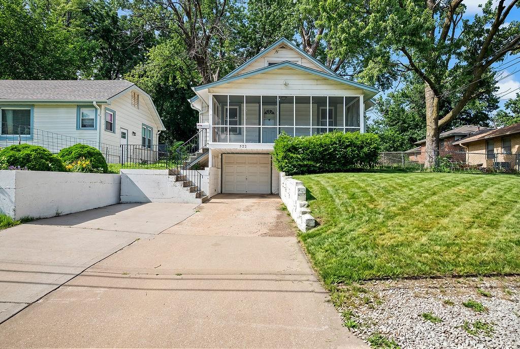 Listing Photo MLS #HMS2621813