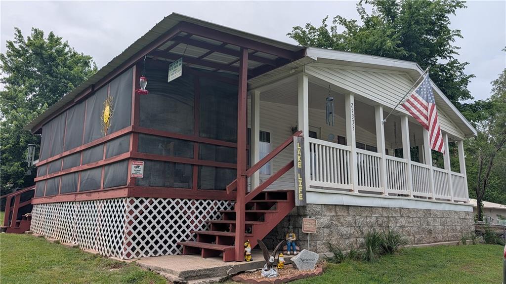 Listing Photo MLS #HMS2621843