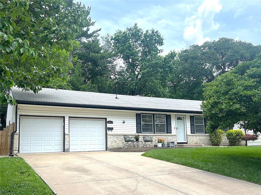 Listing Photo MLS #HMS2621873