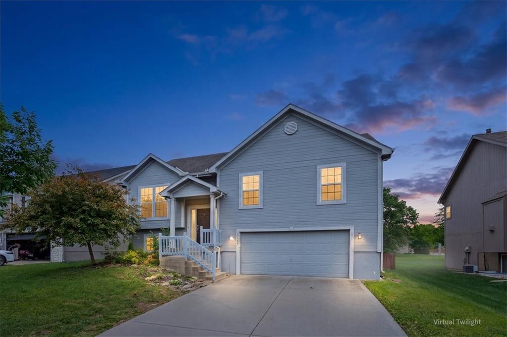 Listing Photo MLS #HMS2621875