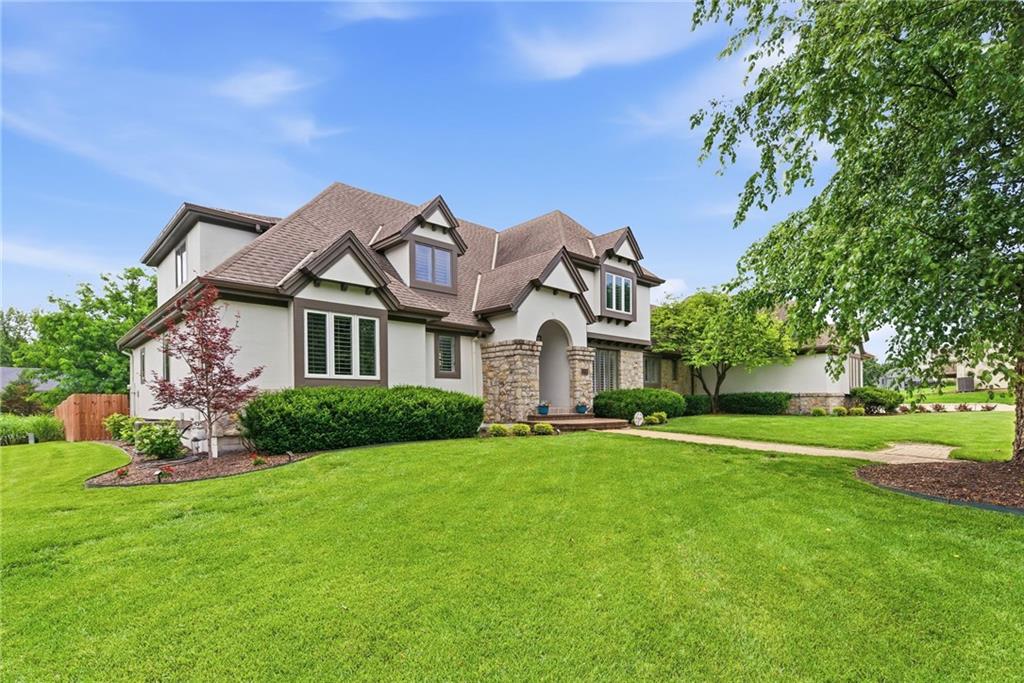 Listing Photo MLS #HMS2621879
