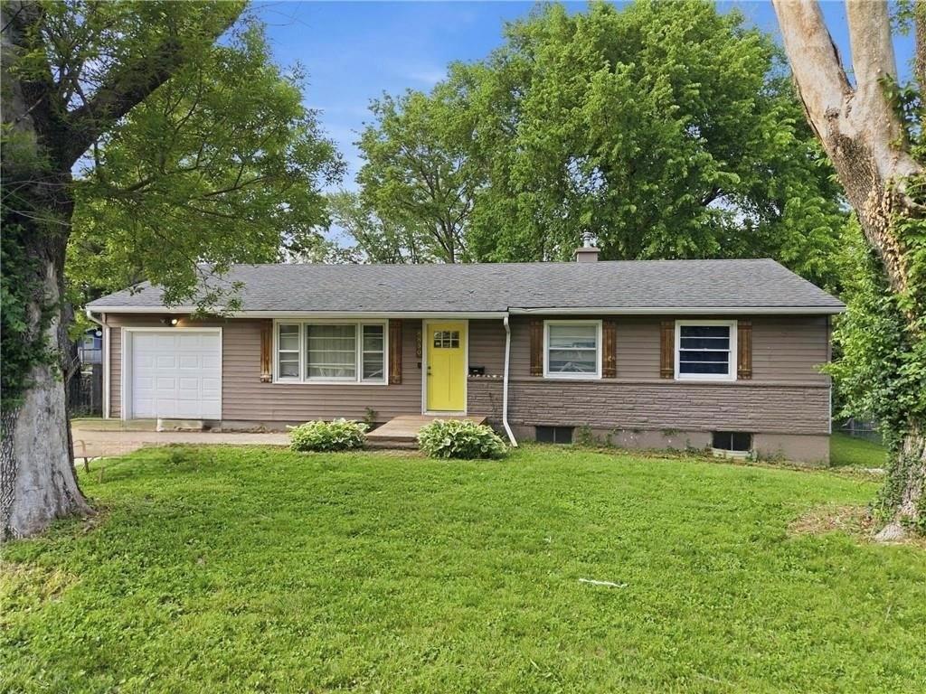 Listing Photo MLS #HMS2621880