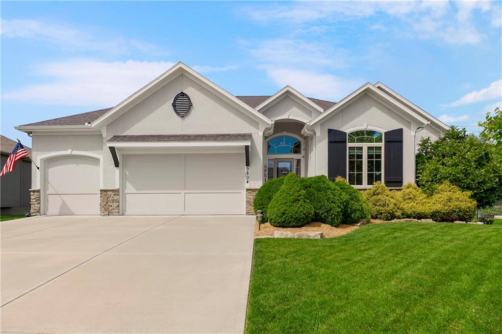 Listing Photo MLS #HMS2621891