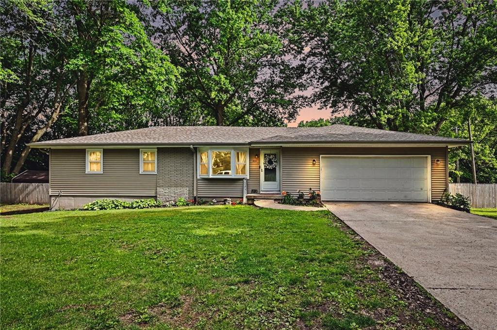 Listing Photo MLS #HMS2621939