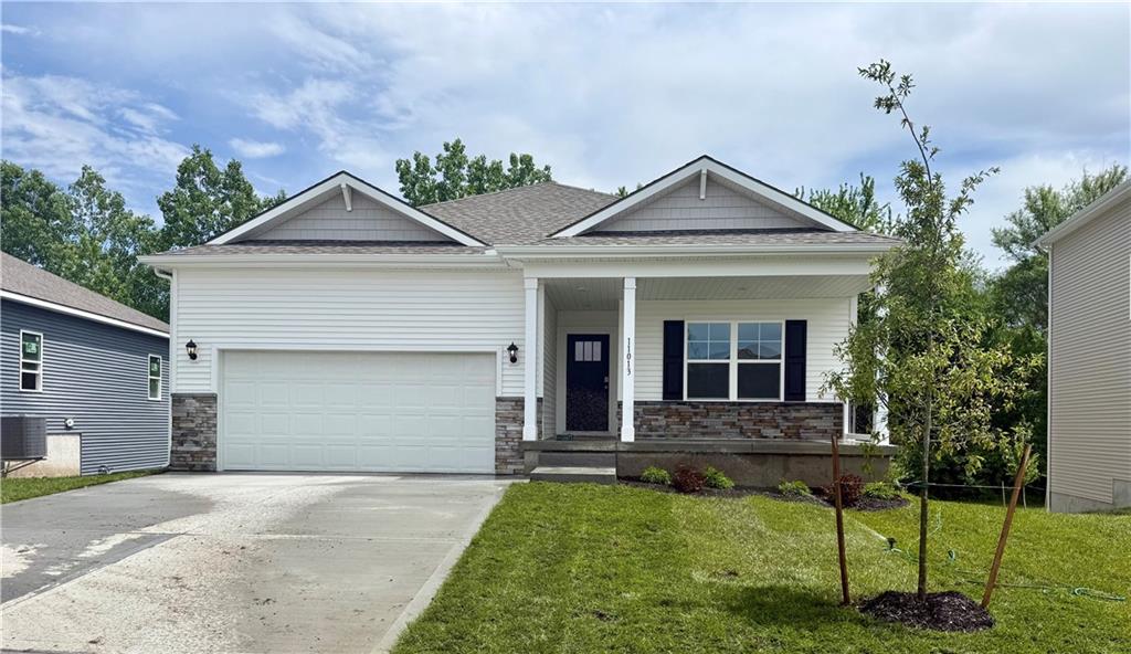 Listing Photo MLS #HMS2621947
