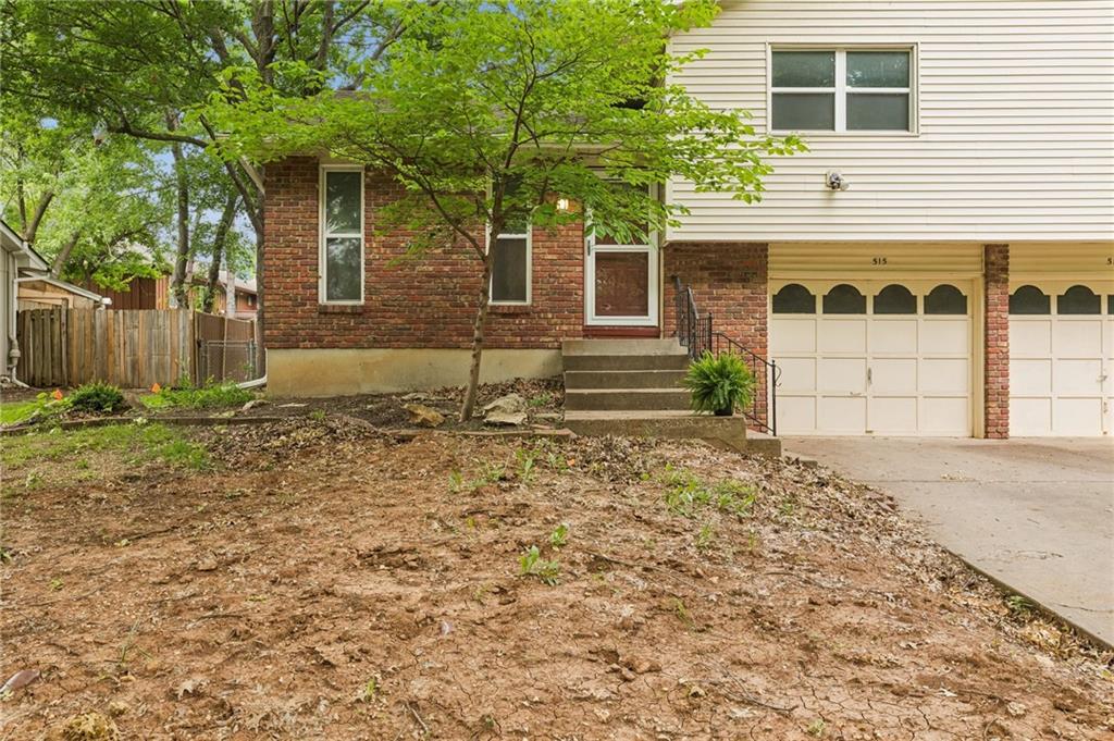 Listing Photo MLS #HMS2621978