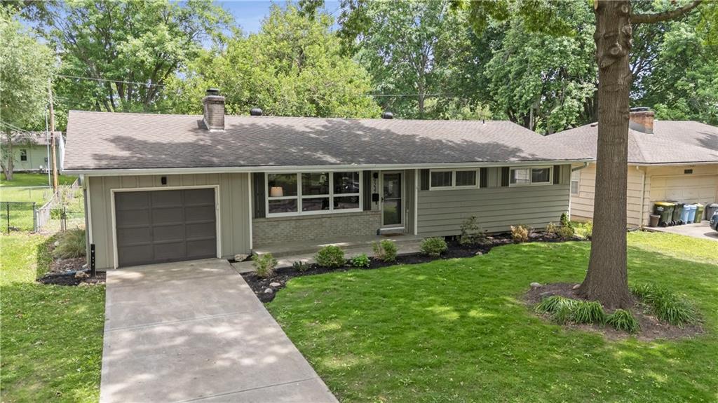Listing Photo MLS #HMS2622038