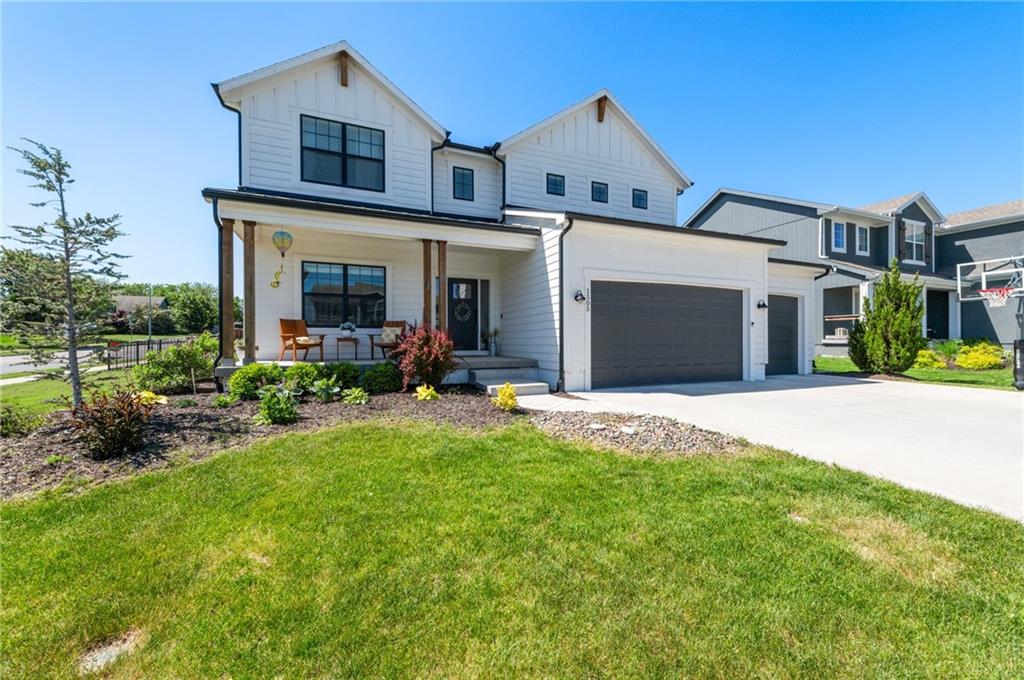 Listing Photo MLS #HMS2622041