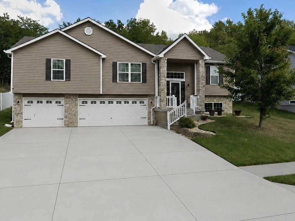 Listing Photo MLS #HMS2622060