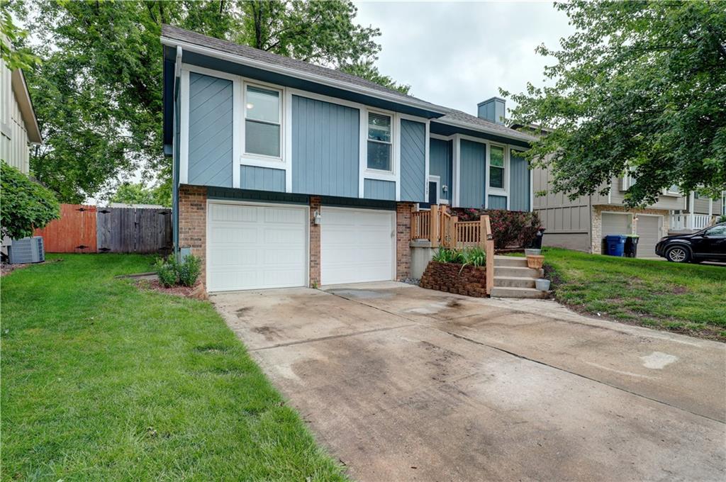 Listing Photo MLS #HMS2622116