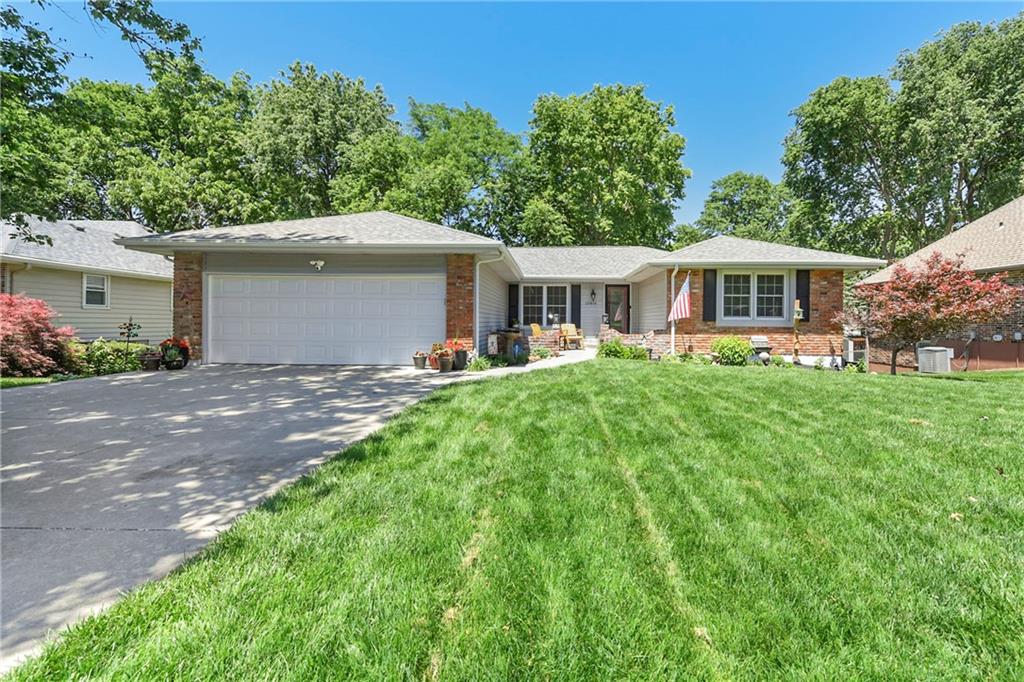 Listing Photo MLS #HMS2622121