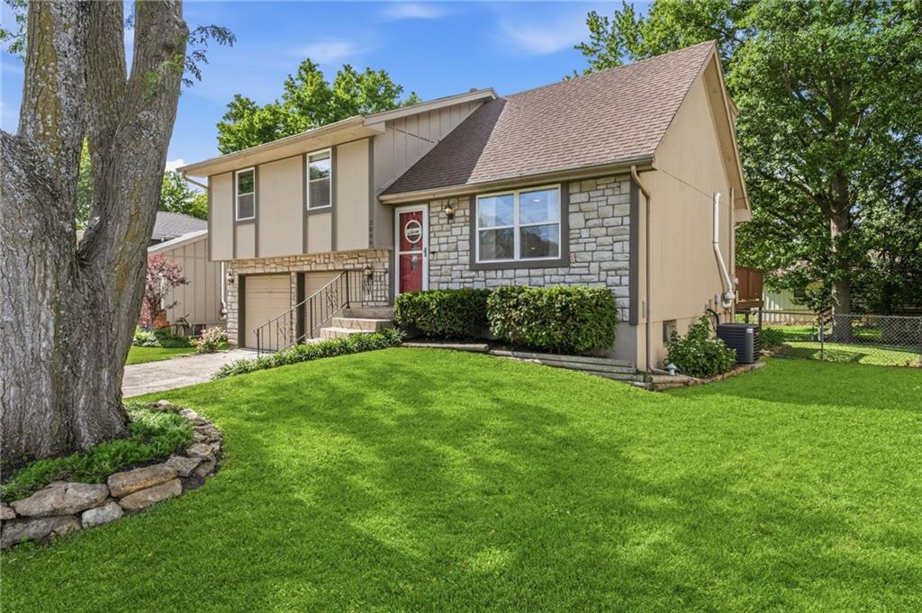 Listing Photo MLS #HMS2622173