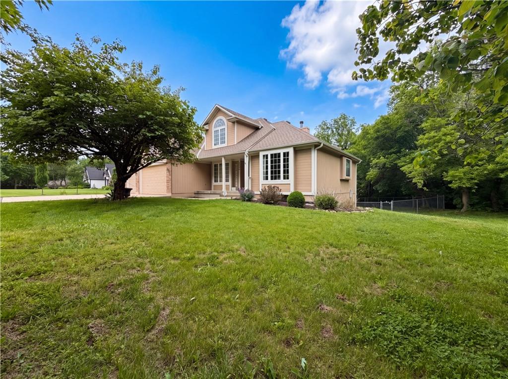 Listing Photo MLS #HMS2622176