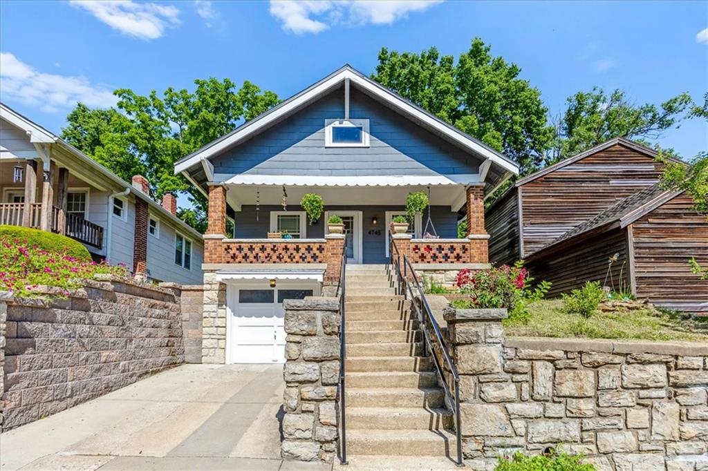 Listing Photo MLS #HMS2622225