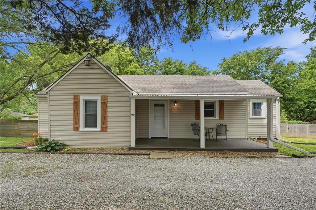 Listing Photo MLS #HMS2622287