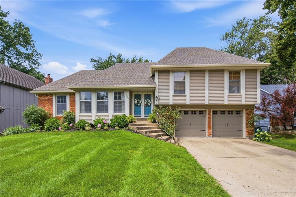 Listing Photo MLS #HMS2622302
