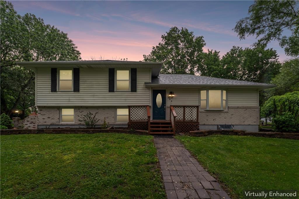 Listing Photo MLS #HMS2622325