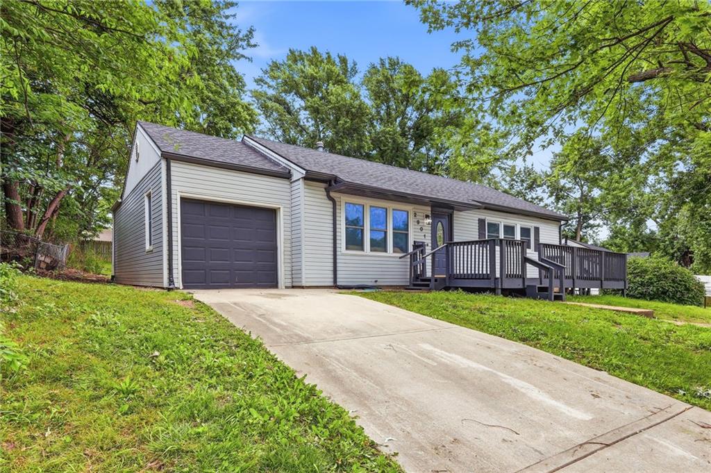 Listing Photo MLS #HMS2622413